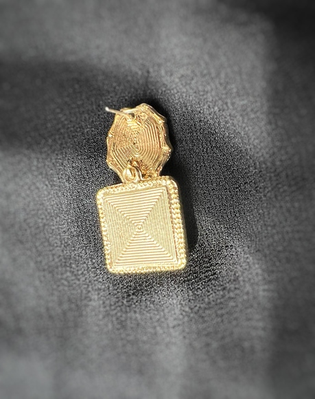 18K Gold Plated Water Ripple Resin Square Earrings Modern Spring - Picture 2 of 3